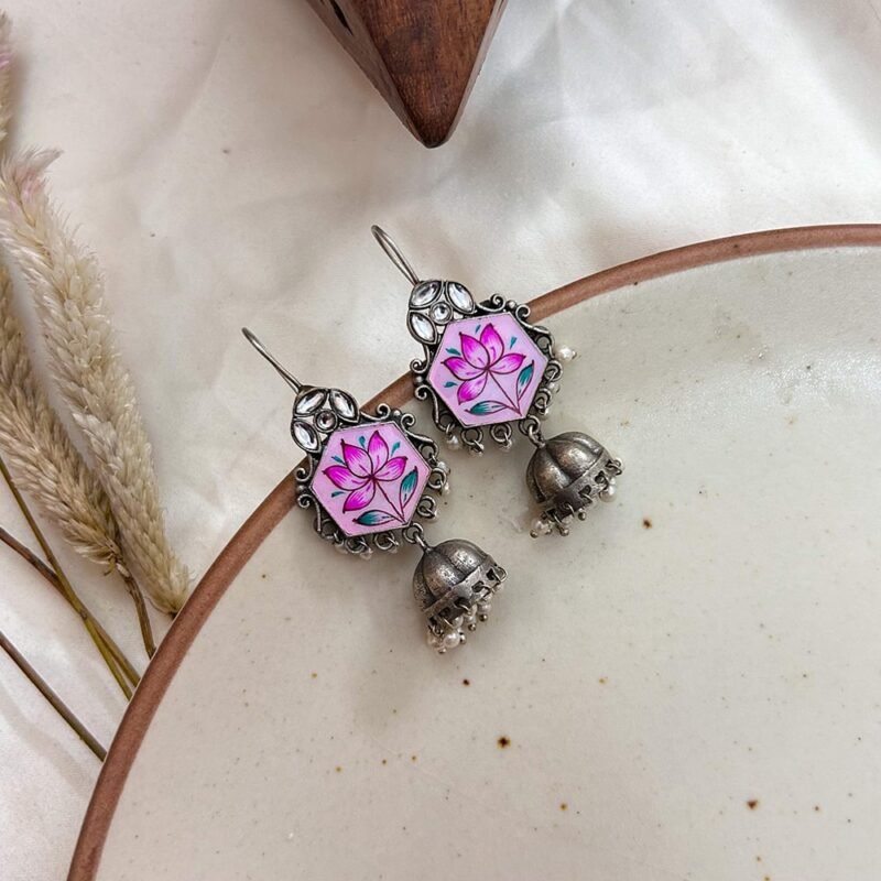 Aapti Danglers - Image 2