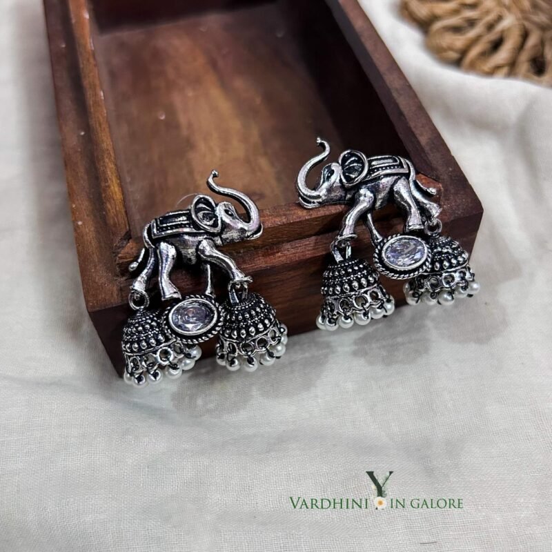 Karinni Danglers