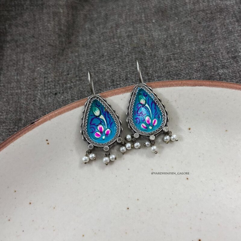 Shruvi Tanjore Handpainted Hooks - Image 8