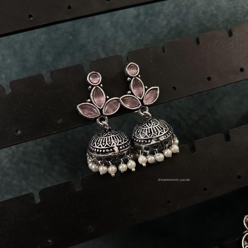 Nava-Chaar Jhumkas