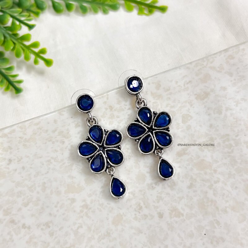 Hiranya Floral Studs - Image 5