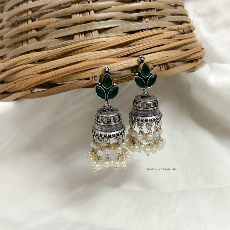 Aarushi jhumkas - Image 5