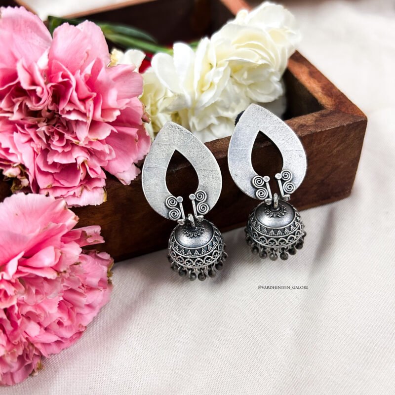 Tatvika Premium SLA Jhumkas