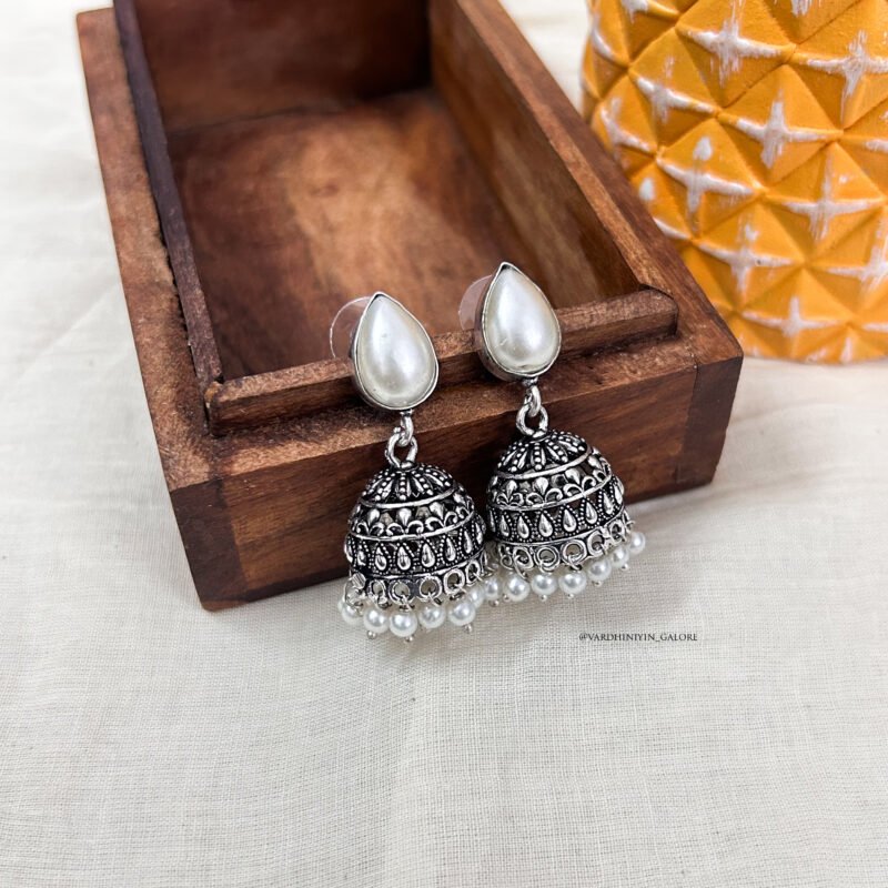 Nikhaar Teardrop Jhumkas
