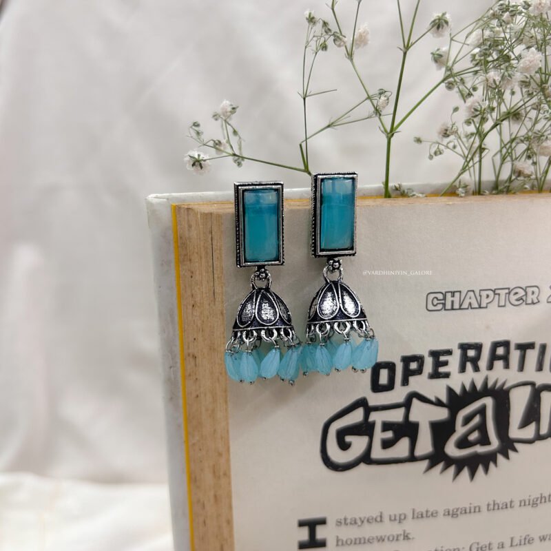 Tikki Rectangular Jhumkas - Image 6