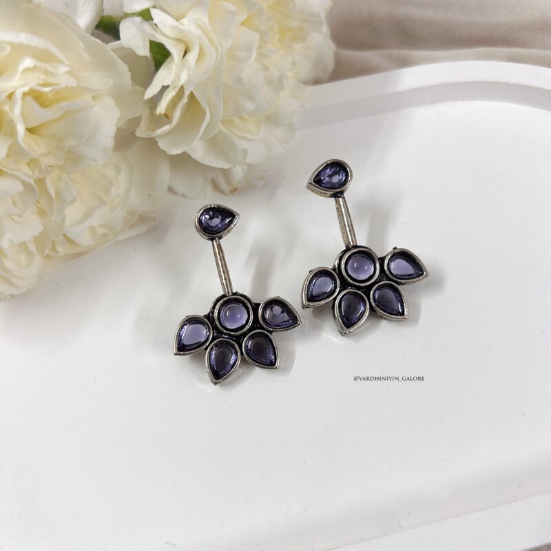 Taarni Studs
