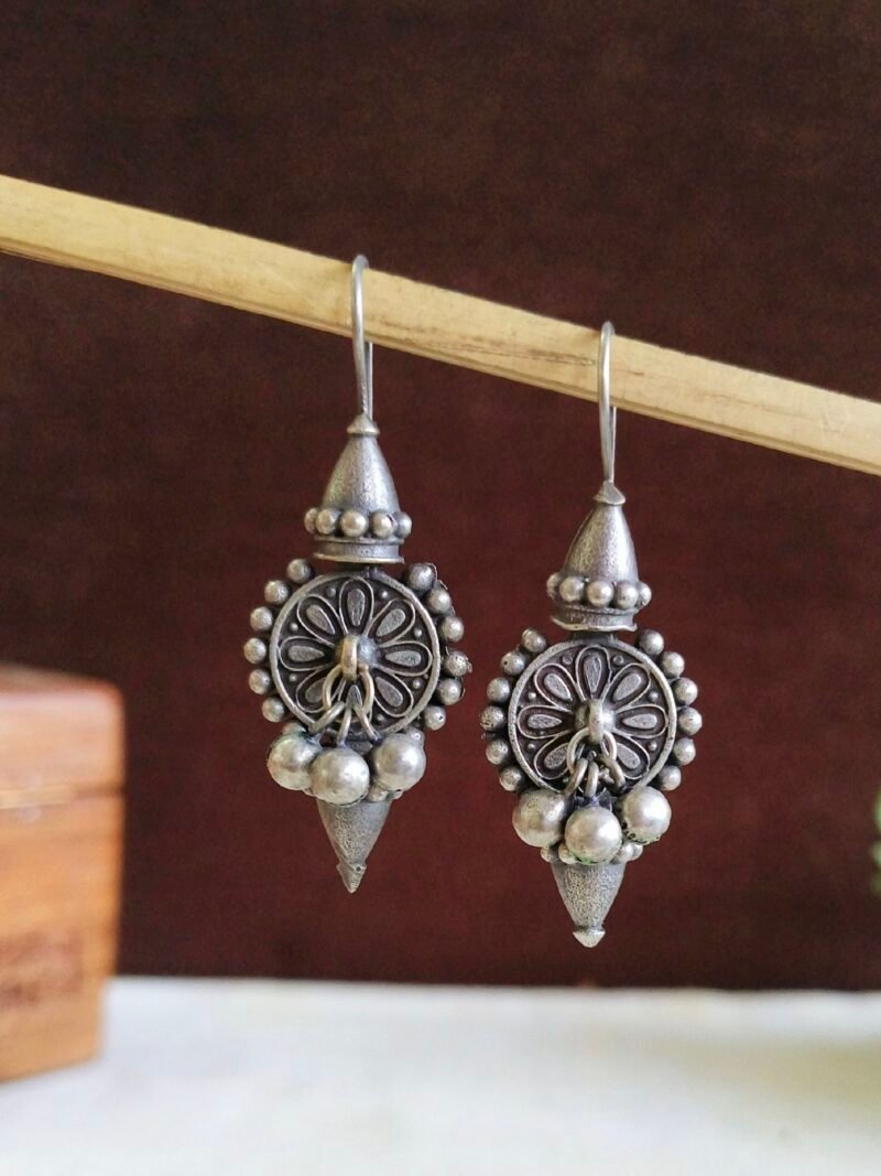Parinaya Hooks