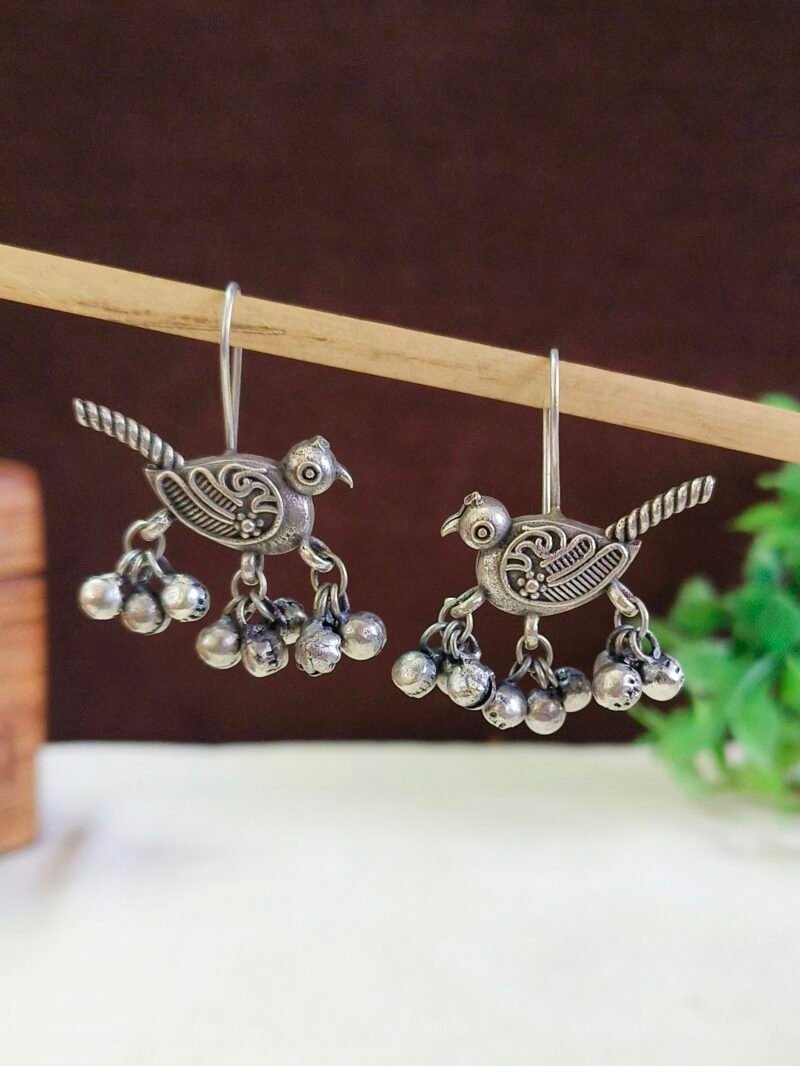Ikshana Gungroo Hooks