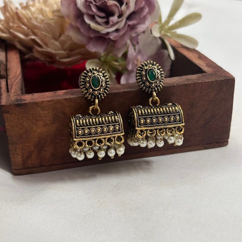 Kisha Howdah Jhumkas - Gold