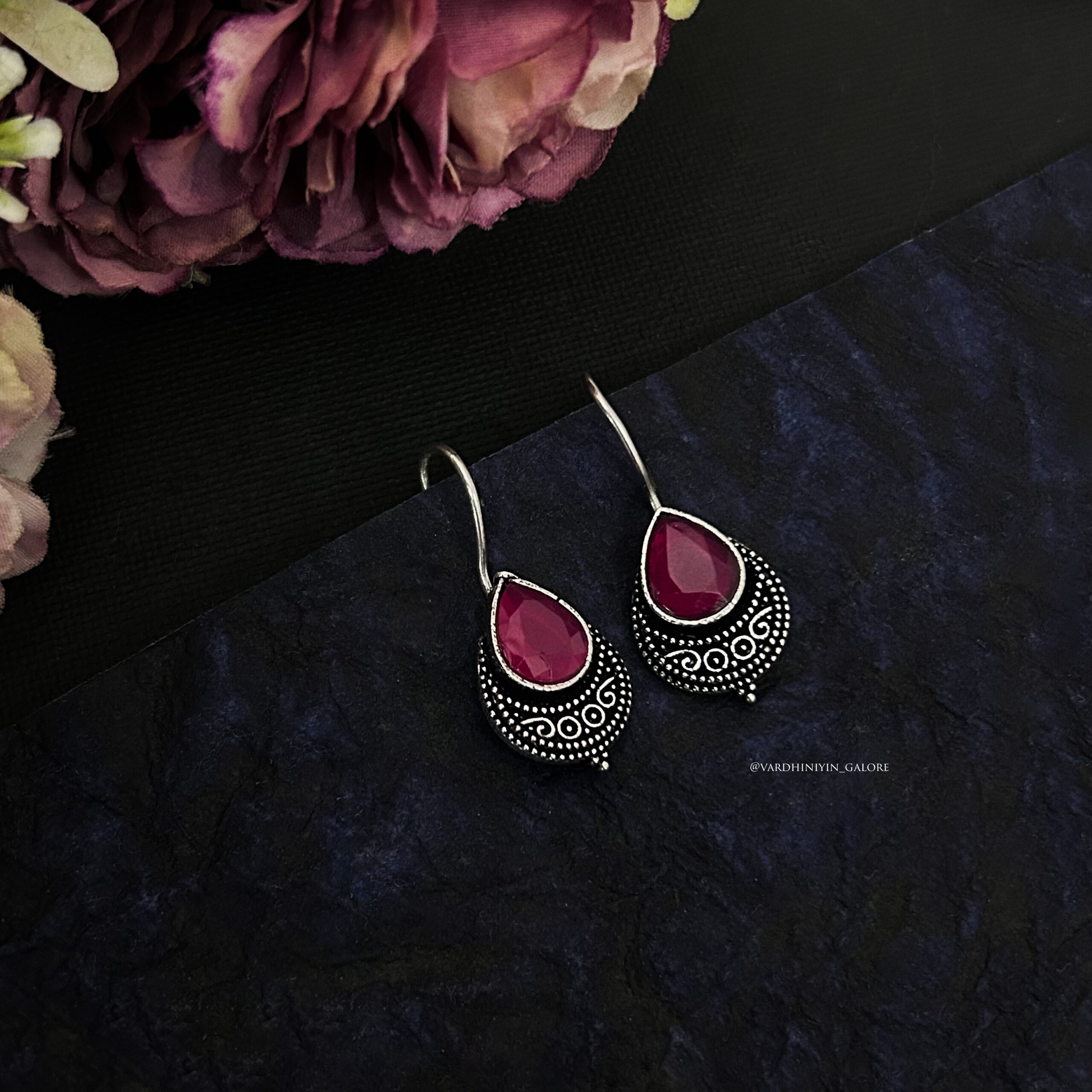 Brishti Cute Dailywear Hooks - Image 9