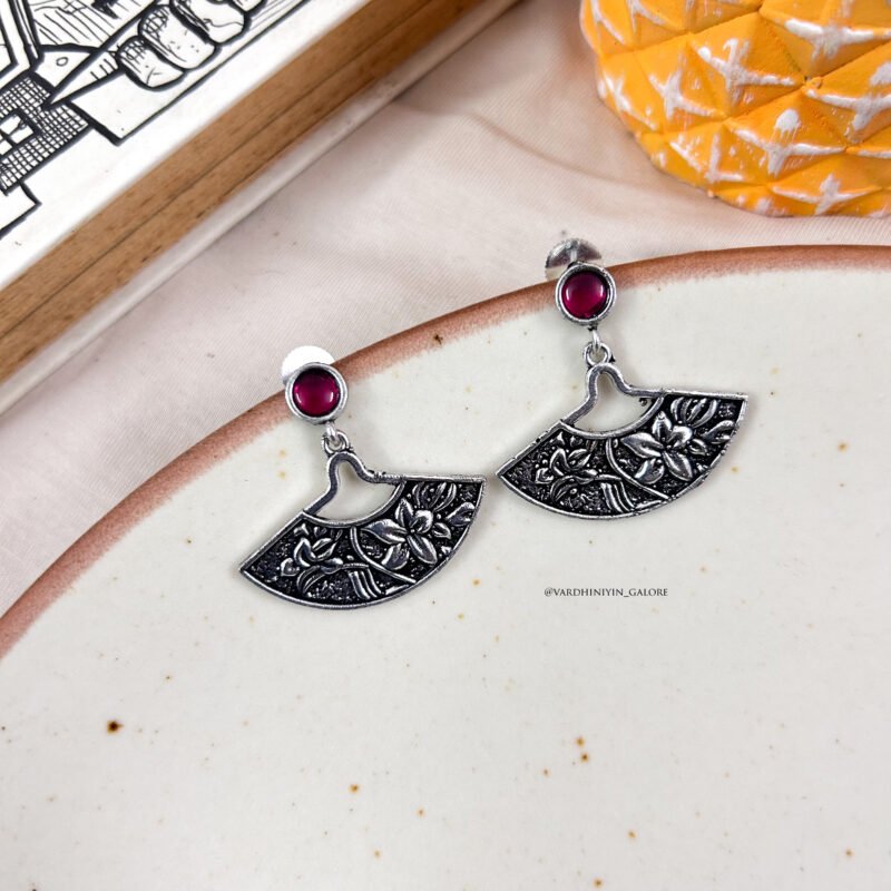 Ukti Contemporary Earrings - Image 3