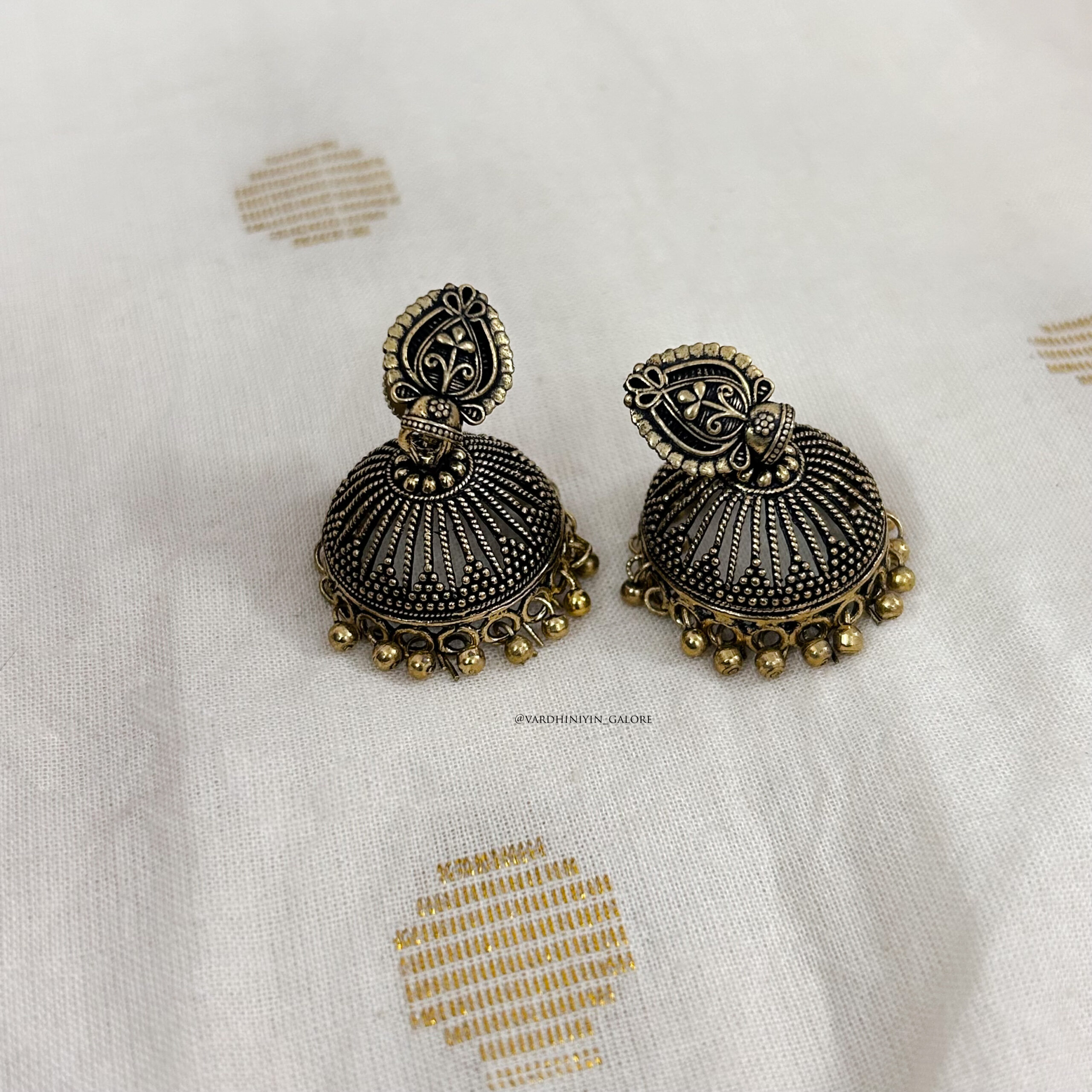 Badra Oxy - Gold Jhumkas