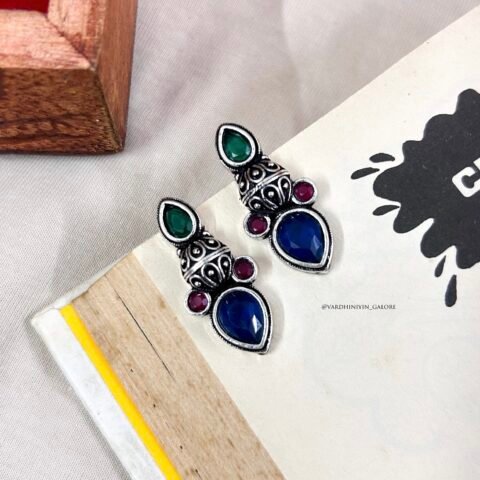 Abhuti Studs