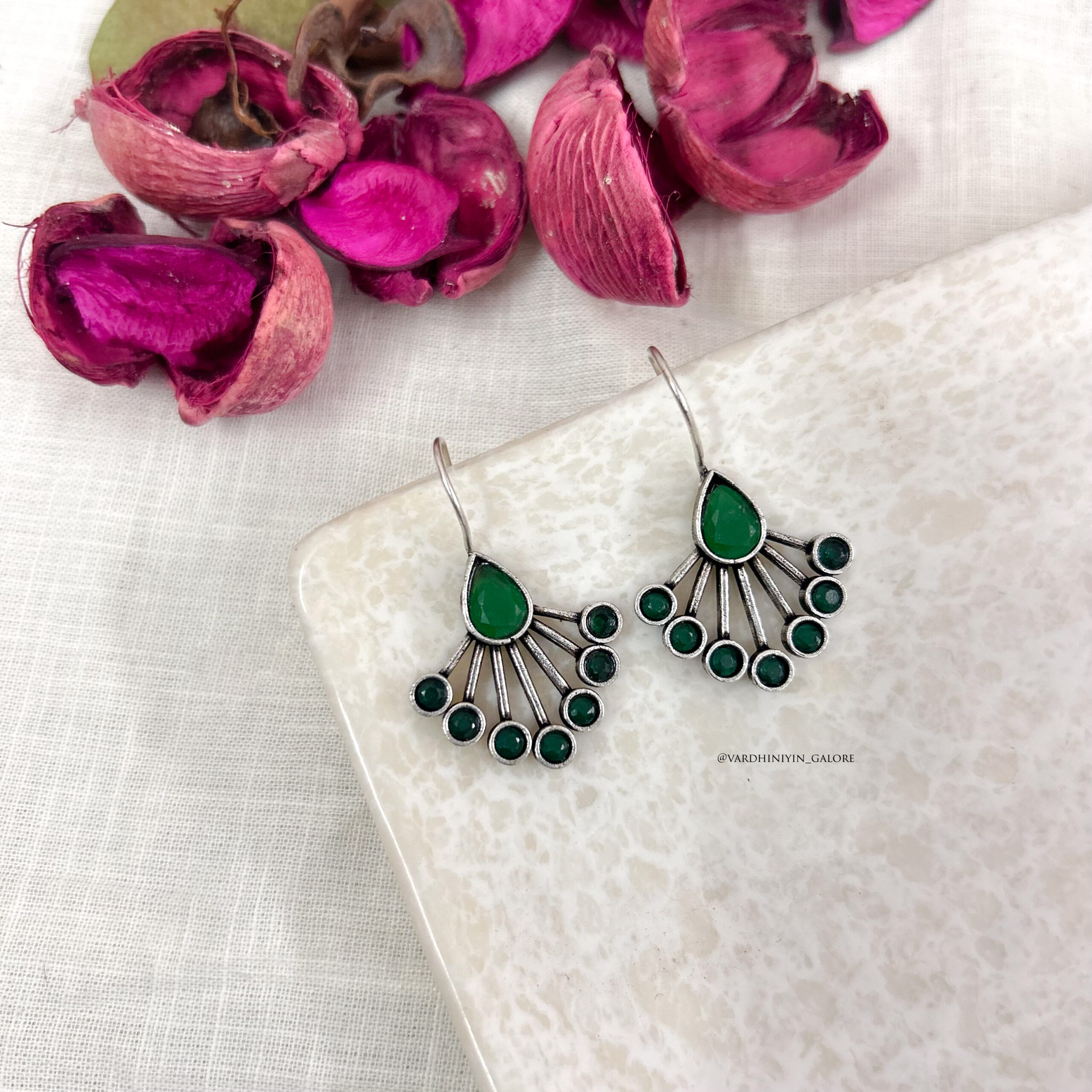 MahaRani Hooks - Image 5