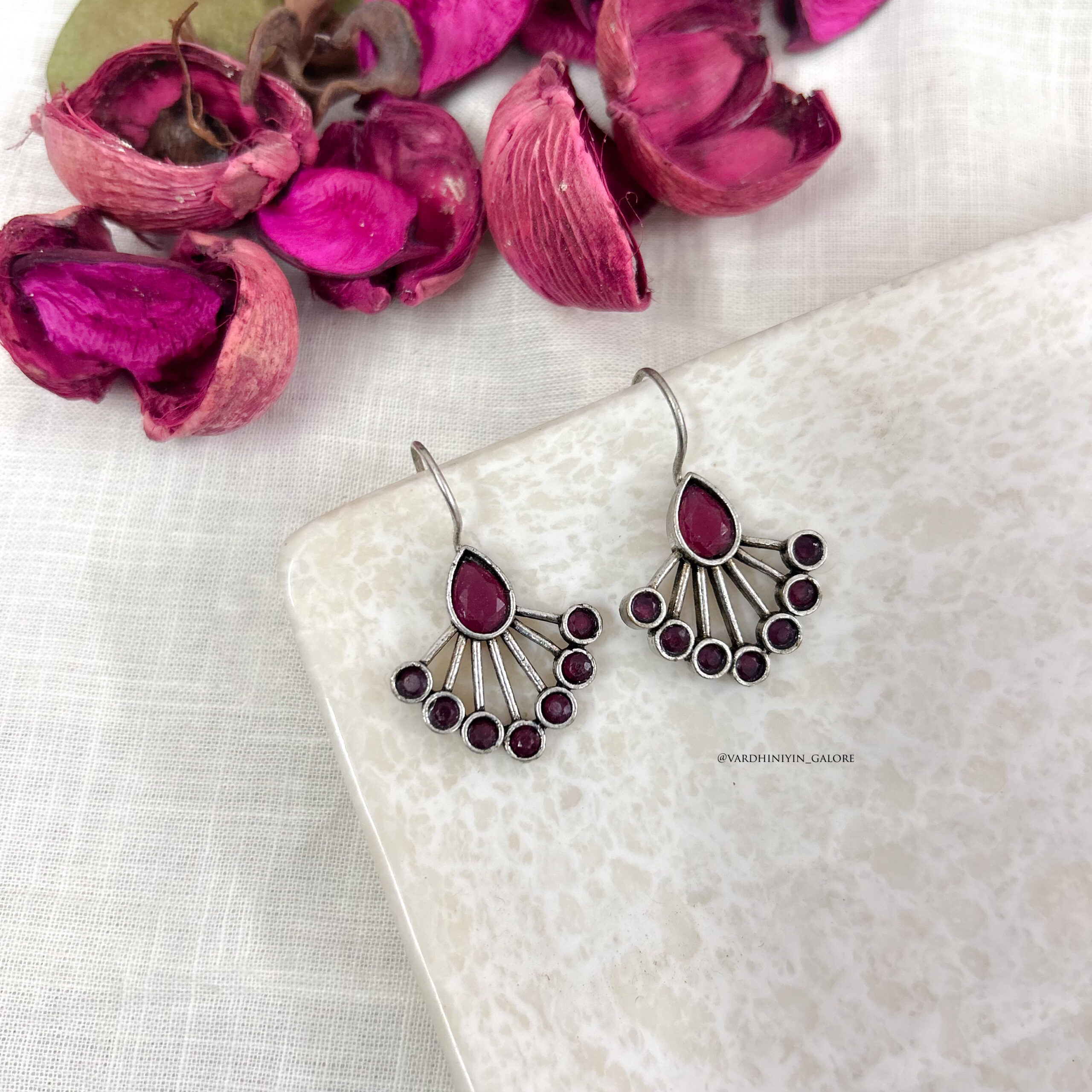 MahaRani Hooks - Image 6