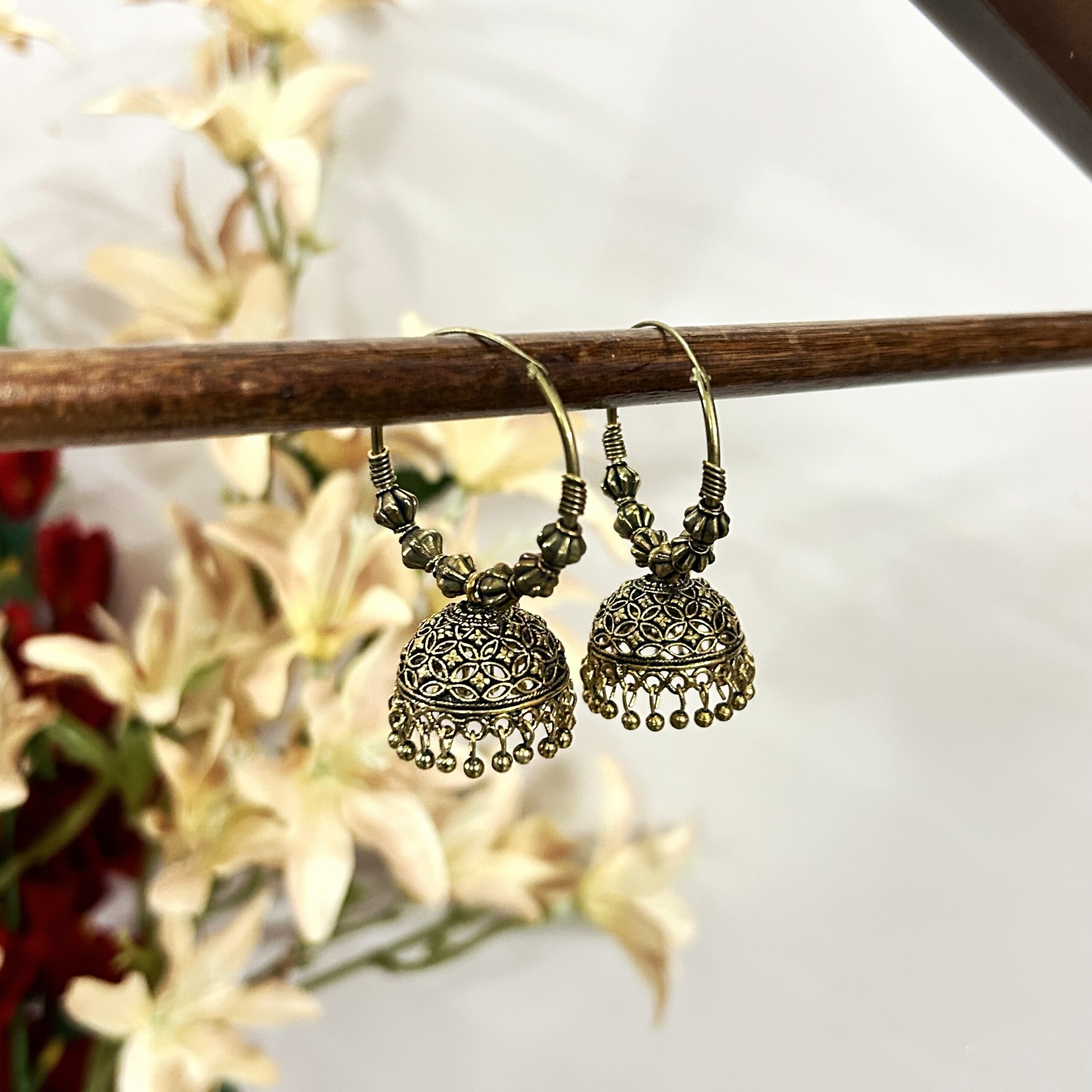 Hoops Antique Gold Jhumkii