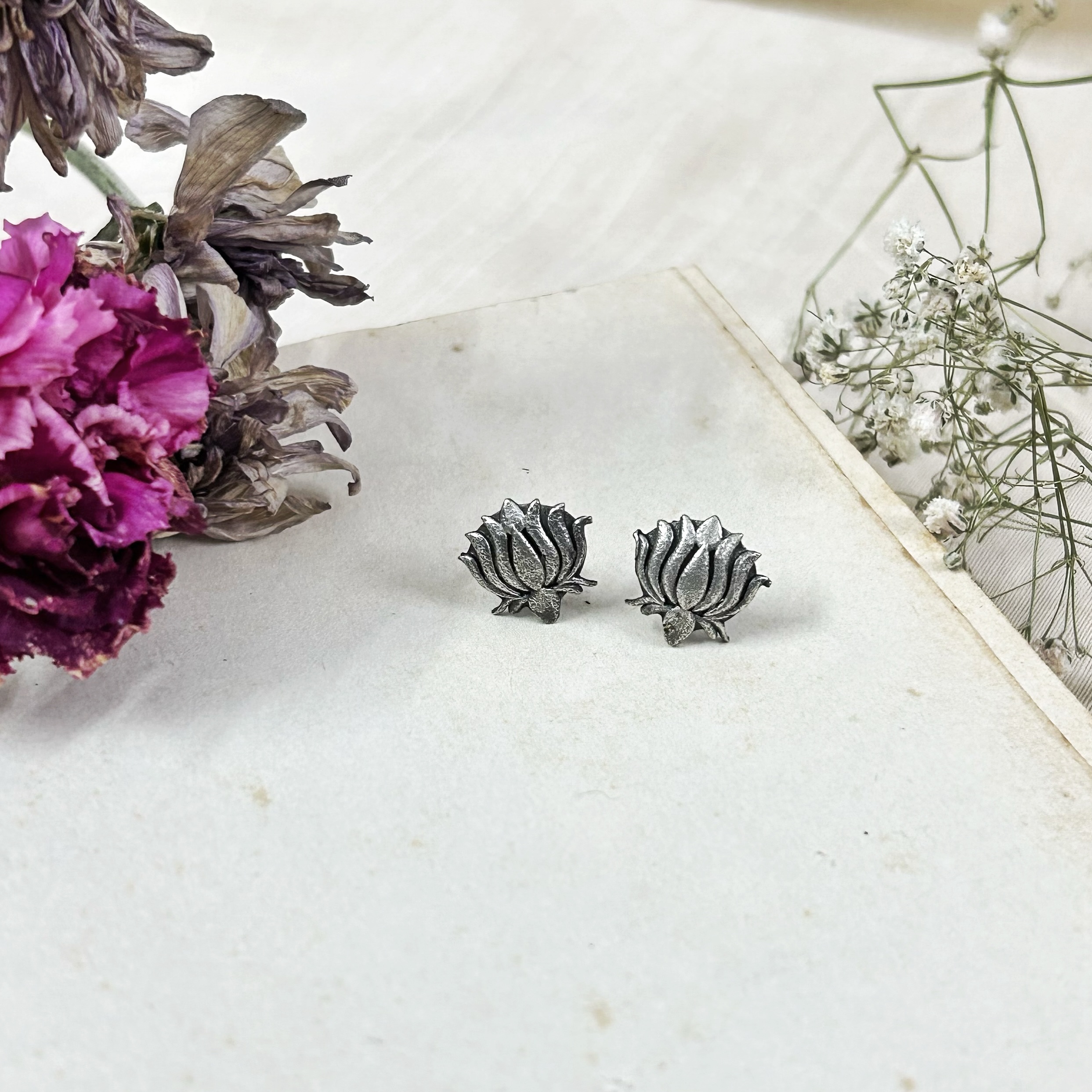 Vanya Studs