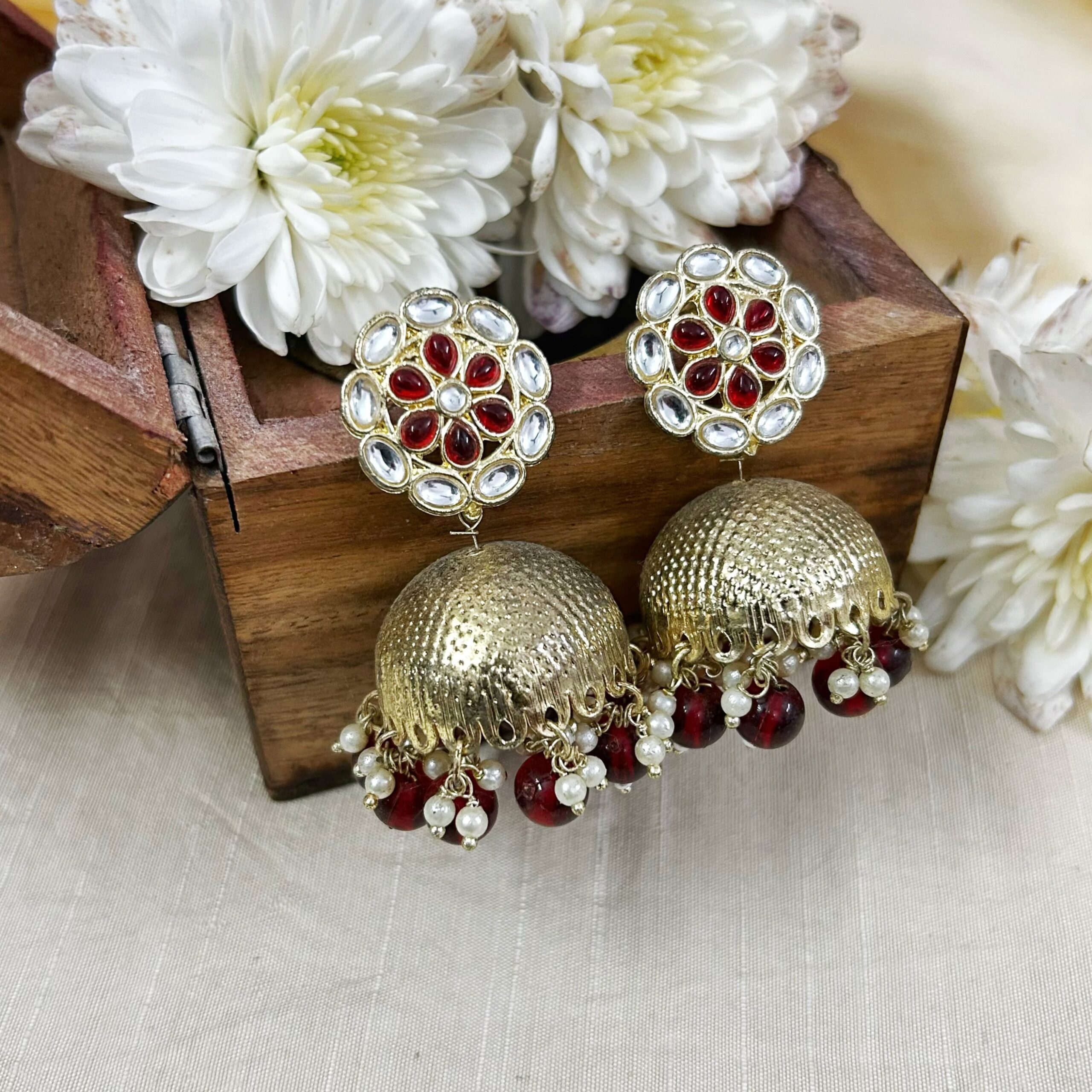 Kundan Jhumkas